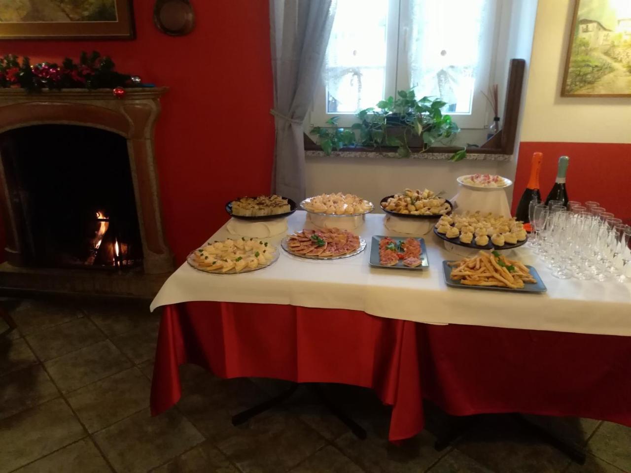 Albergo Ristorante Coppa Dazio Екстер'єр фото