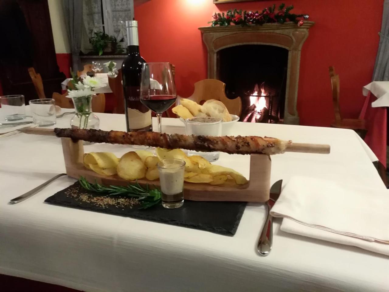 Albergo Ristorante Coppa Dazio Екстер'єр фото