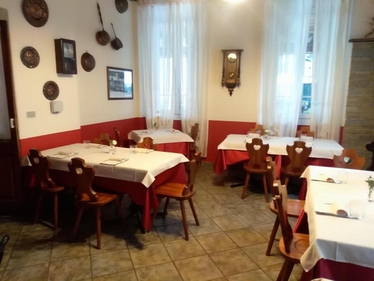Albergo Ristorante Coppa Dazio Екстер'єр фото